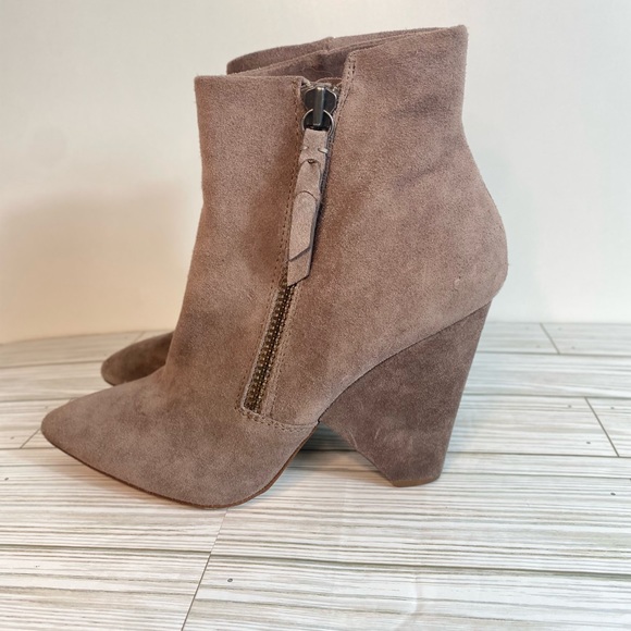 Splendid Neva Charcoal Suede Ankle Booties size 10 - Picture 5 of 12